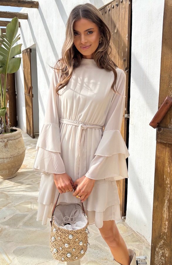 Atelier Ruffle Dress Beige – shoparchief