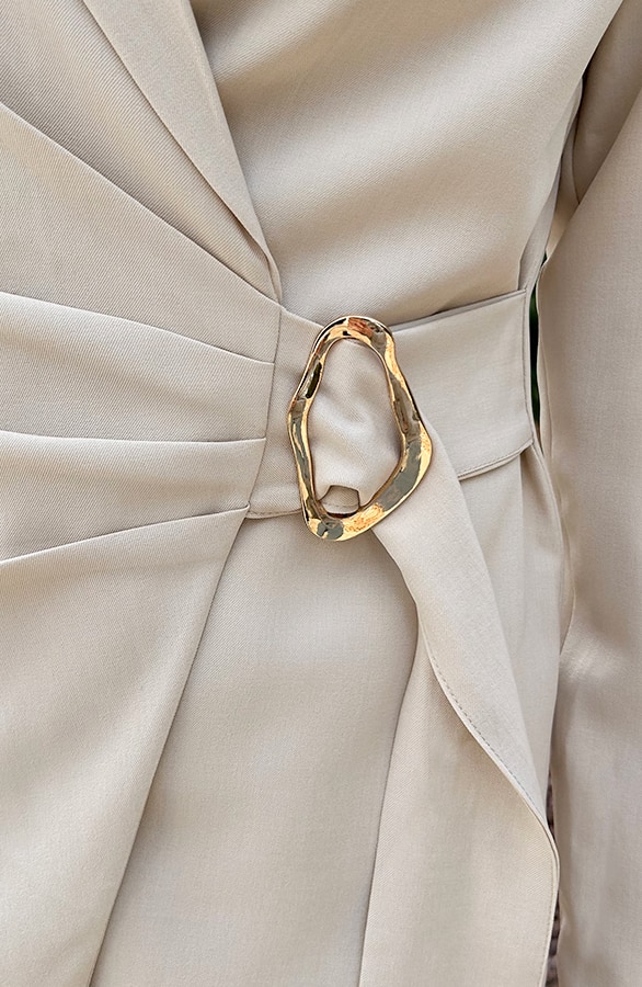 Blazer Met Gouden Detail Beige – shoparchief, foto 10