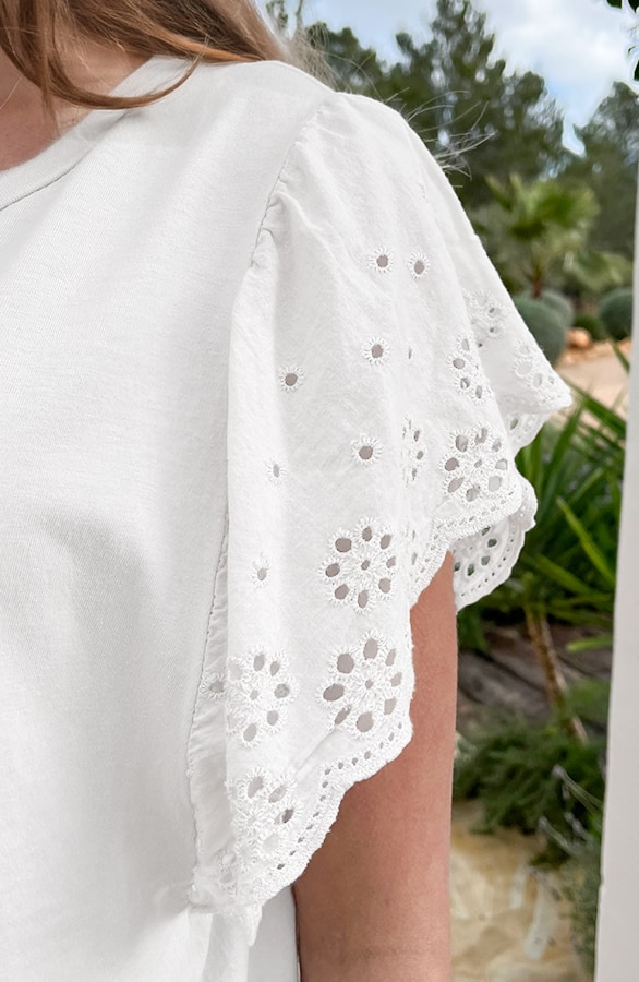 Ruffle Embroidery Top Ecru – tops, foto 5