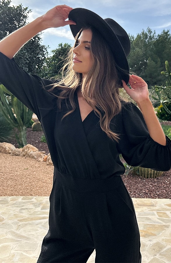 Timeless V-Hals Jumpsuit Zwart – shoparchief, foto 3