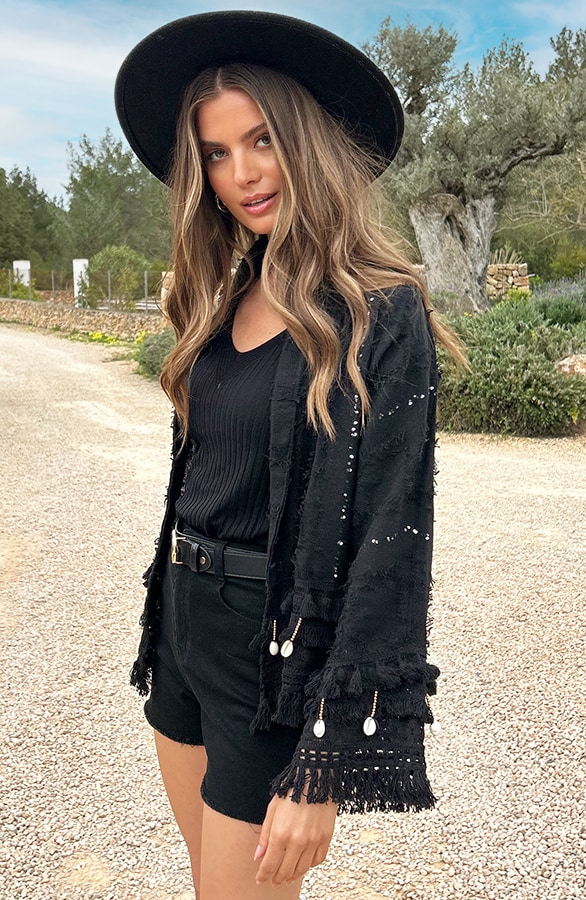 Boho Cardigan Handmade Zwart – shoparchief