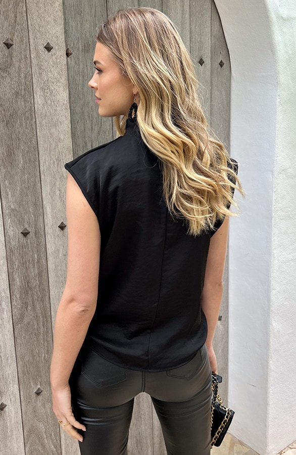 Satin Col Top Zwart – tops, foto 4