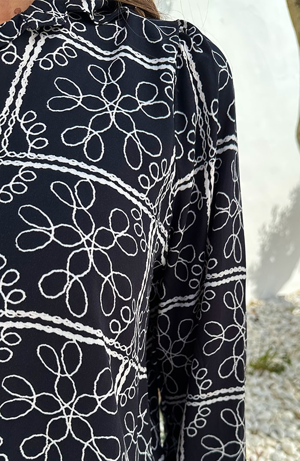 Yves Blouse Flower Black – shoparchief, foto 9