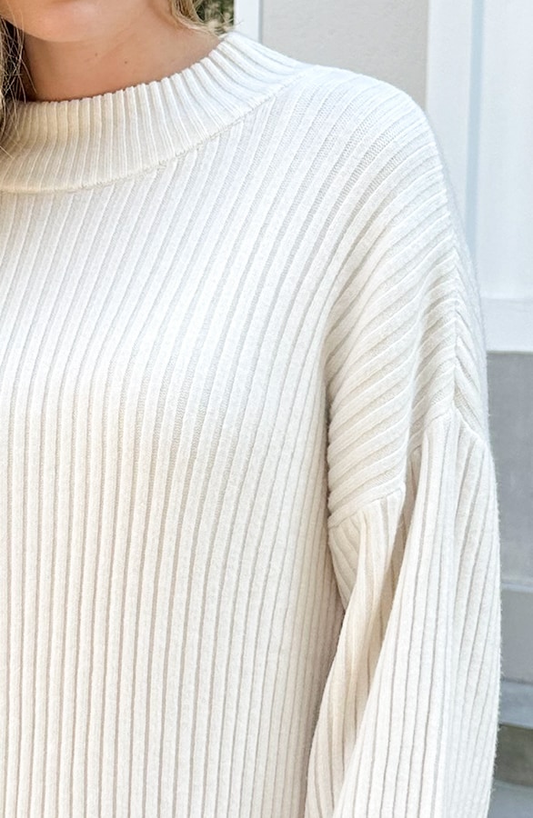 Oversized Knitted Sweater Dress Beige, Kleider, Foto 6