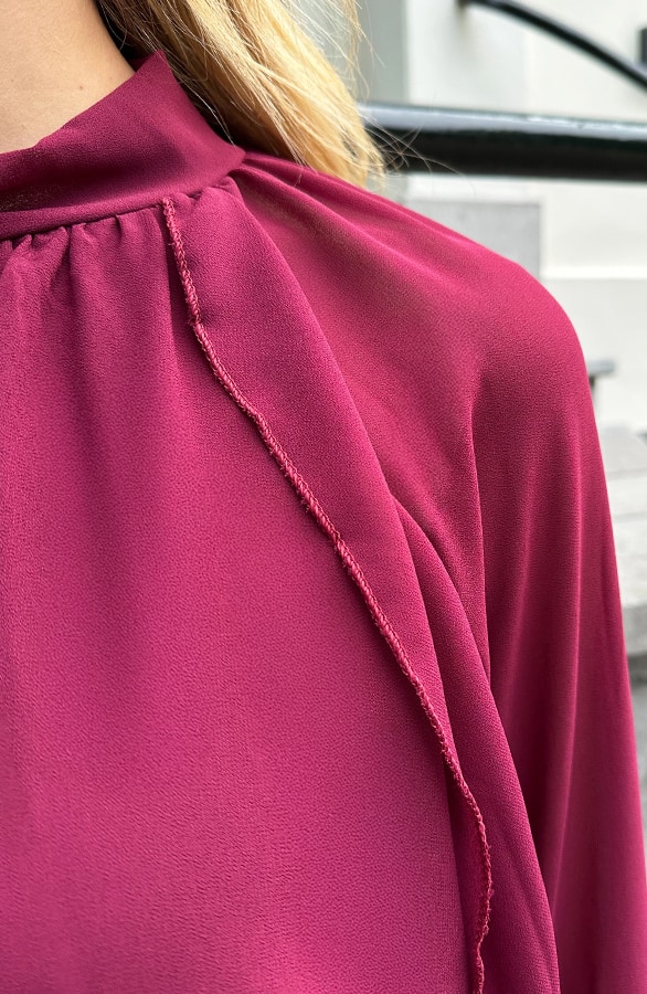 Ruffle Chiffon Strik Blouse Burgundy – blouses, foto 5