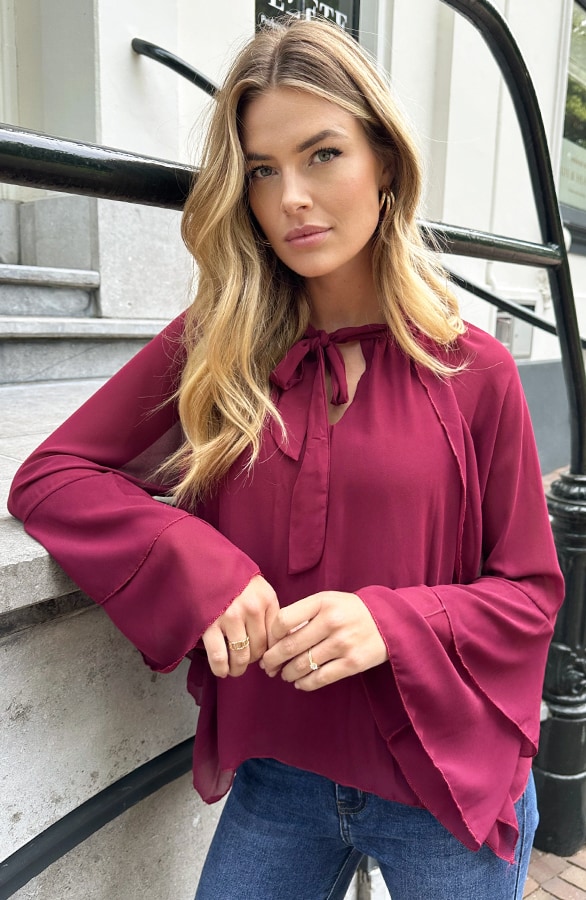 Ruffle Chiffon Strik Blouse Burgundy – blouses