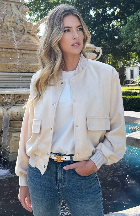 Suede Soft Bomber Jacket Beige – jassen, foto 6