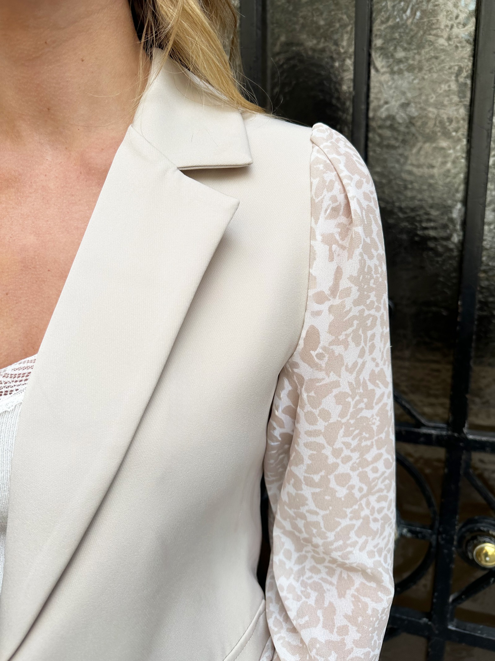 Blazer Panter Puffärmel Beige, Mäntel, Foto 4