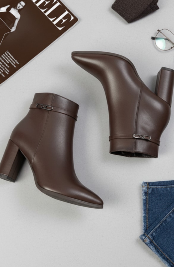 Enkellaarzen Met Hak Bruin – alle schoenen