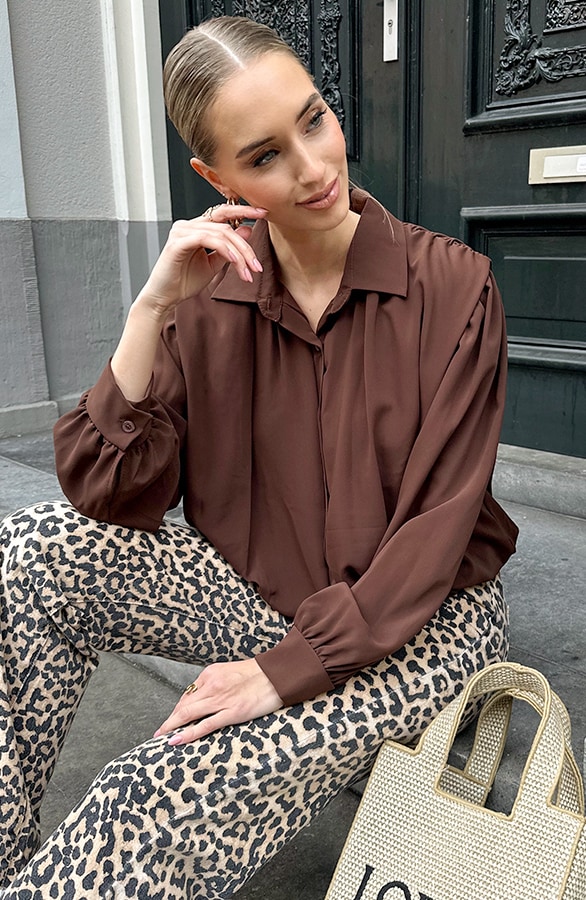 Gedrapeerde Cropped Blouse Choco – blouses, foto 8