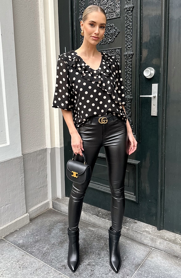 Ruffle Blouse Polkadots Zwart – blouses, foto 10