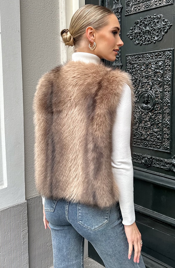 Soft Faux Fur Gilet Beige – shoparchief, foto 4