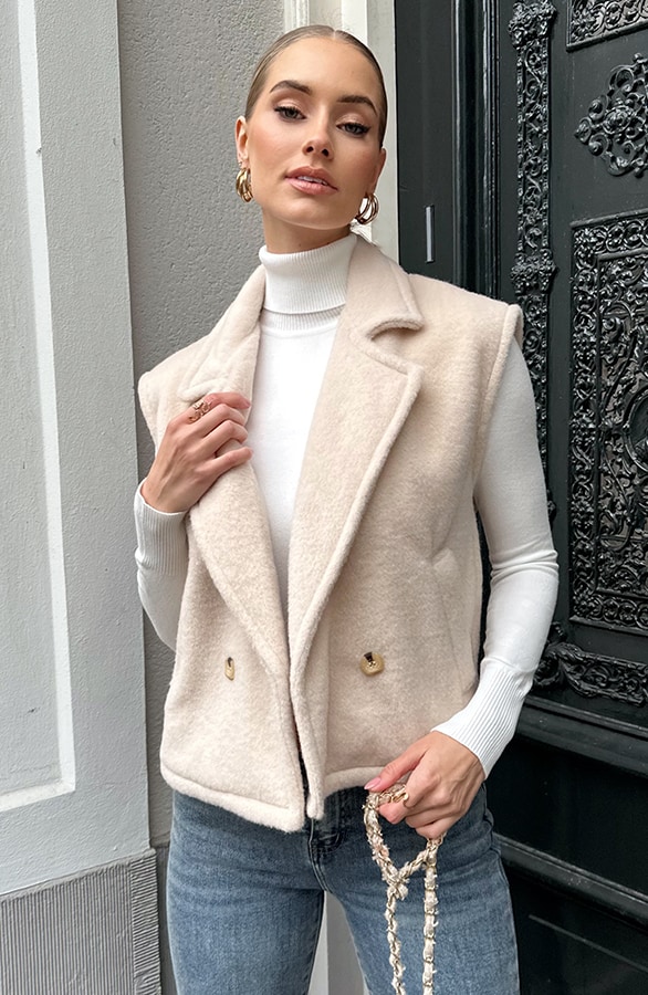 Soft Oversized Button Gilet Beige – vesten