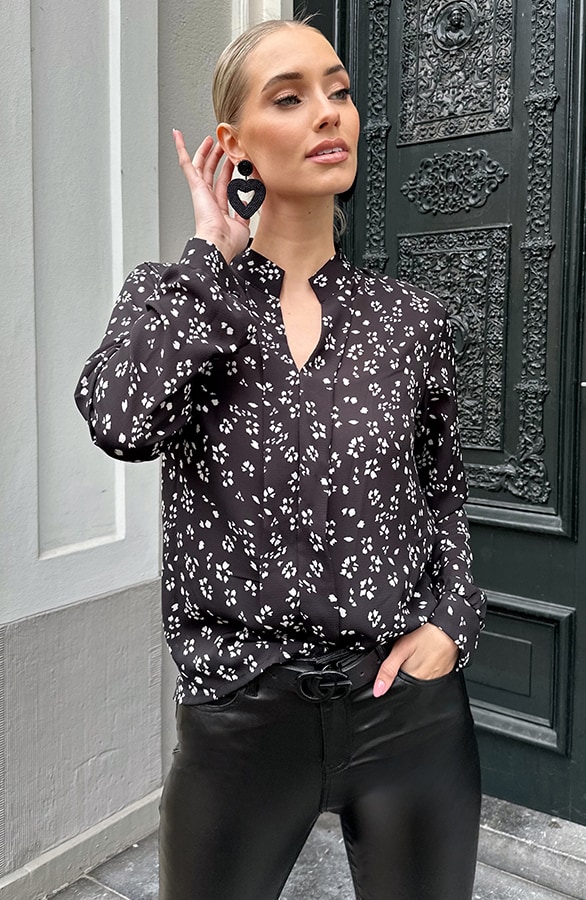 V-hals Bloemen Blouse Zwart Wit – blouses, foto 8