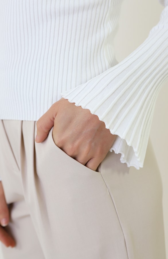 Flared Sleeve Top Ecru – tops, foto 4