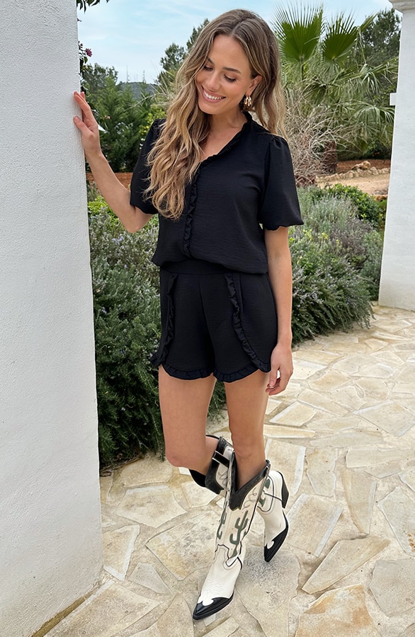 Luna Ruffle Blouse Zwart – tops, foto 8