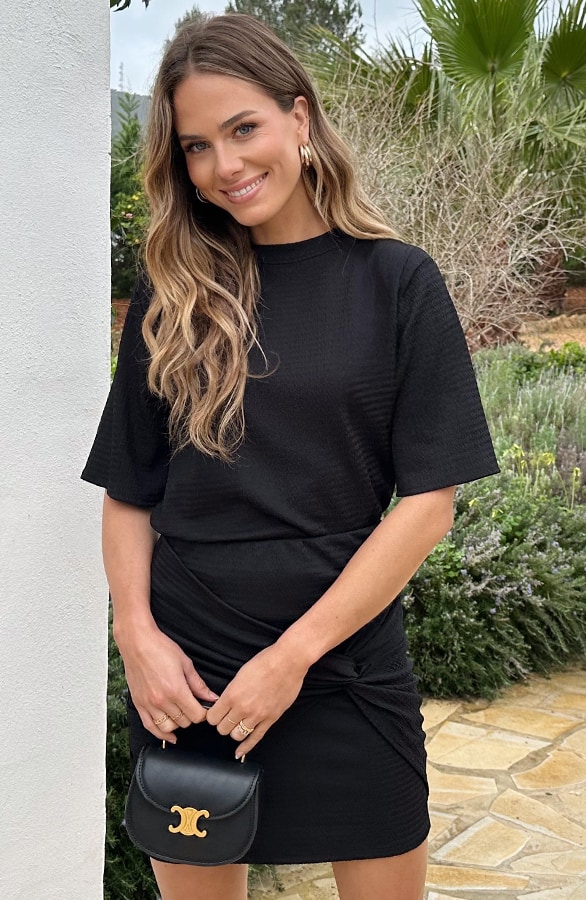 Smocked T-shirt Zwart – tops