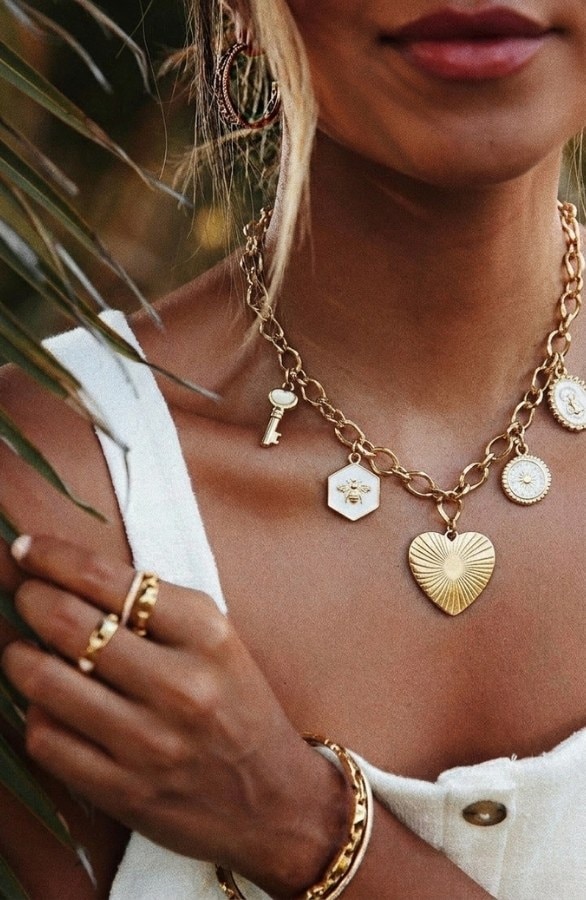 Charm Necklace Heart And More – alle accessoires