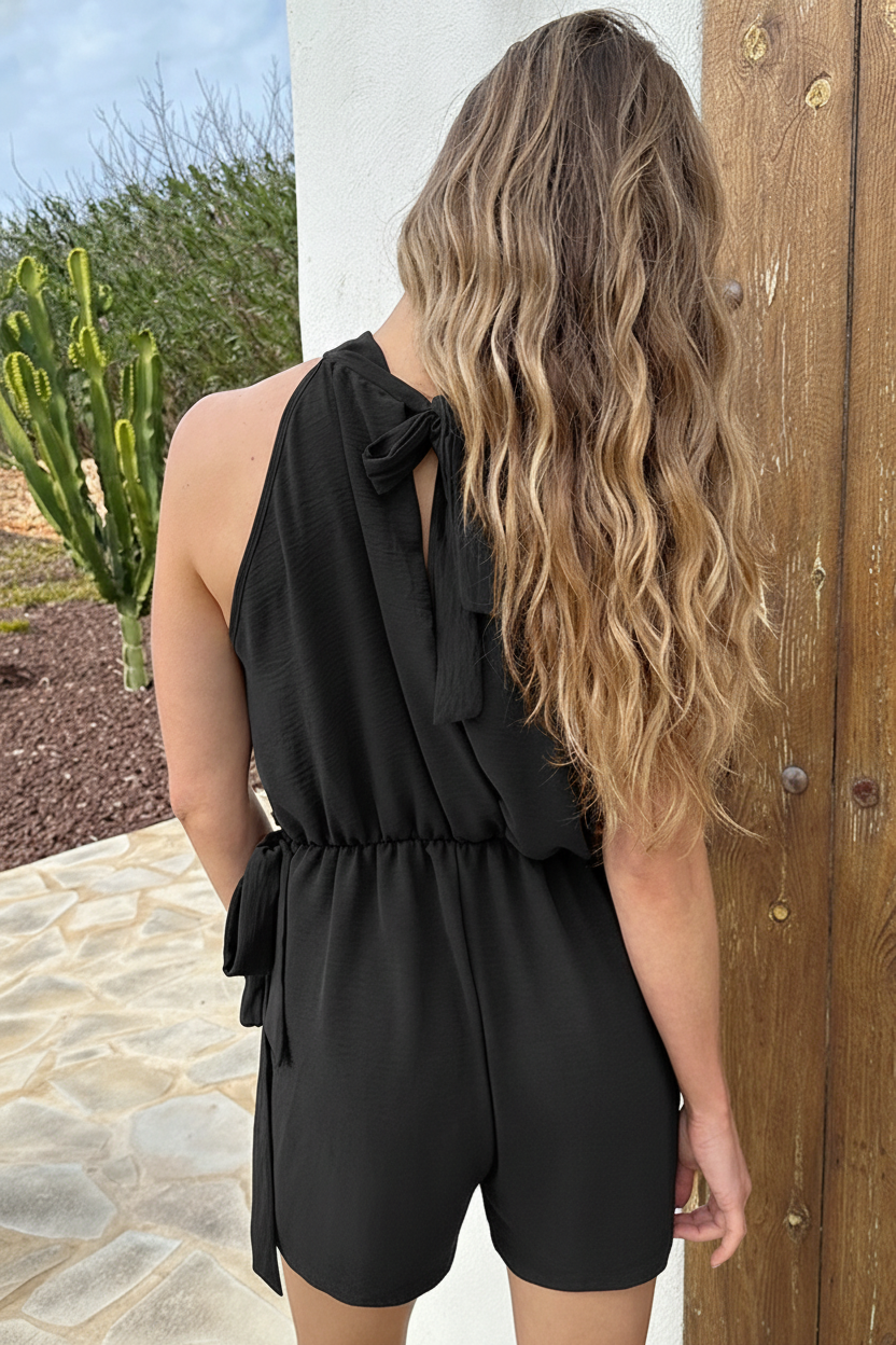 Halter Playsuit Ivy Zwart – jumpsuits en playsuits, foto 3