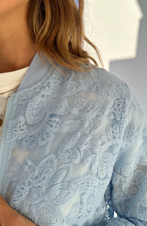 Lace Bomber Jacket Light Blue – jassen, foto 5