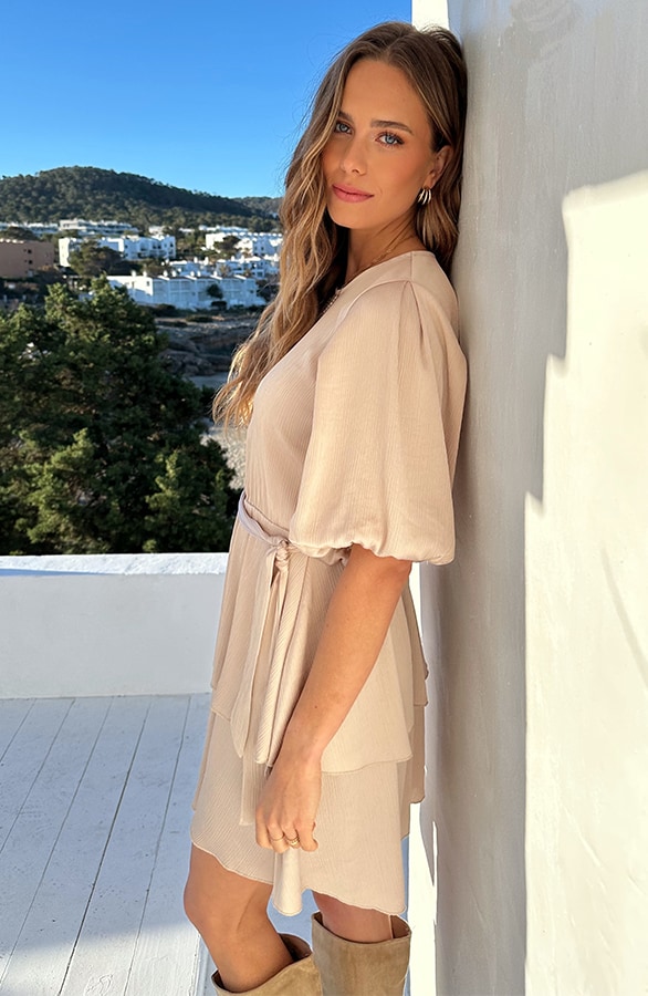 Satin Pofmouwen Jurk Beige – jurken, foto 4