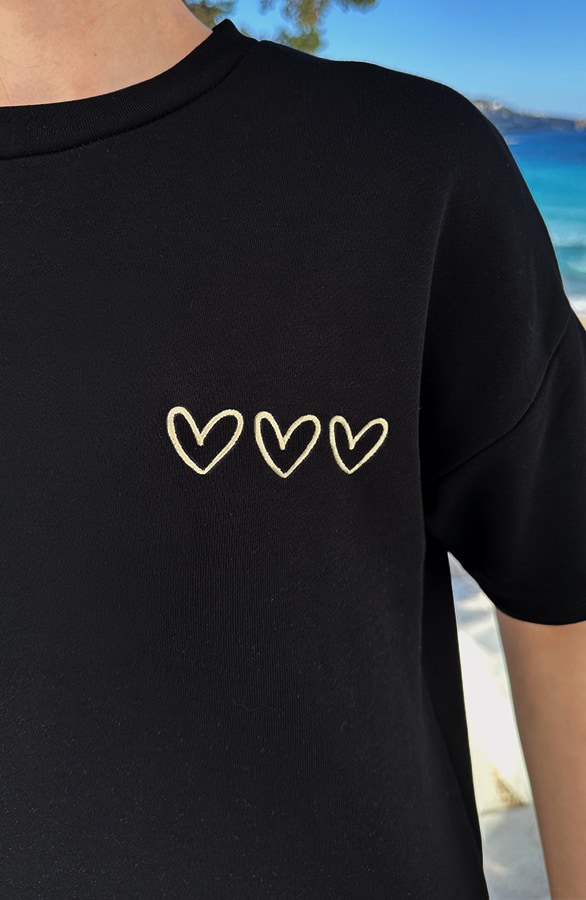 Sweat T-Shirt Gold Hearts Zwart Embroidery – tops, foto 4