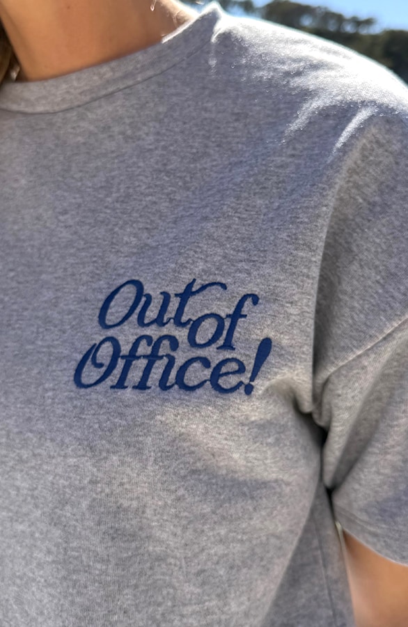 Sweat T-Shirt Out Of Office Grijs Embroidery – tops, foto 5