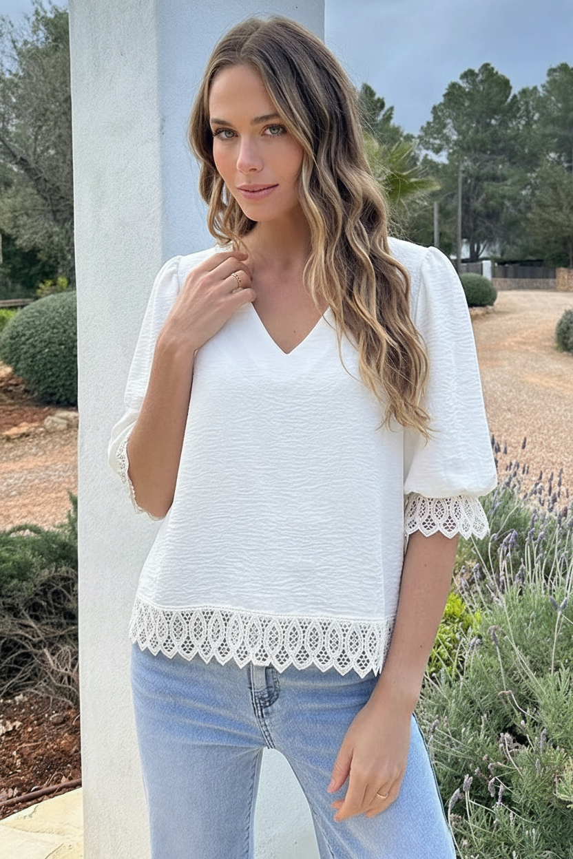V-Hals Blouse Met Kantdetail En Pofmouwen Ecru – tops, foto 6