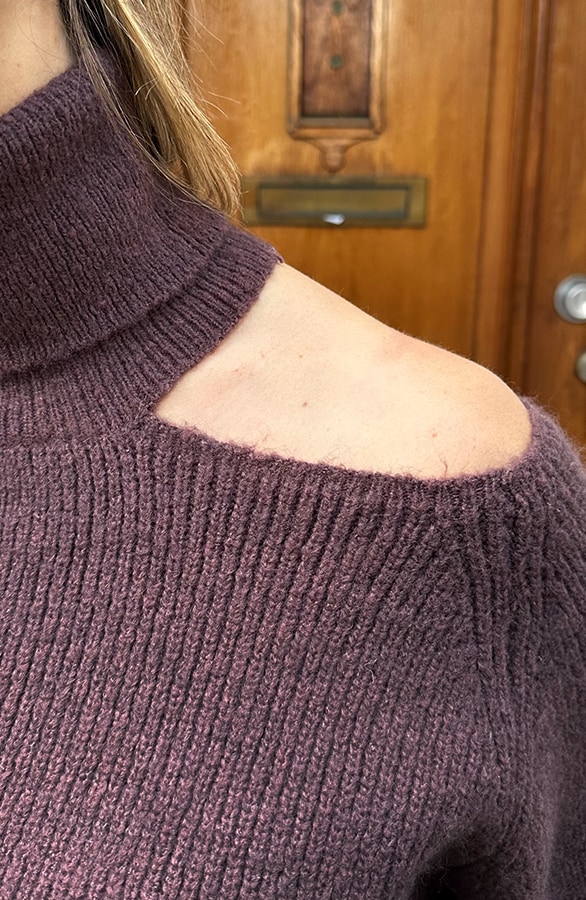 Soft Col Neck Open Shoulder Choco – truien, foto 5