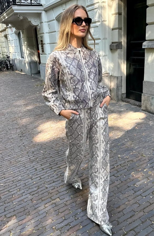 Bomberjacket Snake Print Premium – jassen, foto 4
