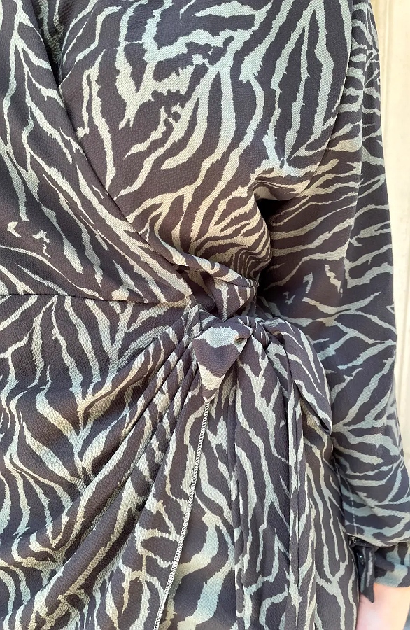 Wrap Jurk Zebra Longsleeve Army – jurken, foto 5