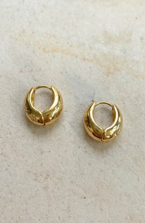 Gouden Chunky Hoop Oorbellen Met Sterren en Strass – alle accessoires