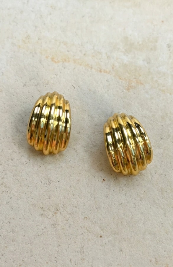 Gouden Statement Oorbellen Ribbel Design – alle accessoires