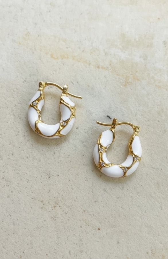 Vintage Oorbellen Gold Resin Met Strass Offwhite – alle accessoires