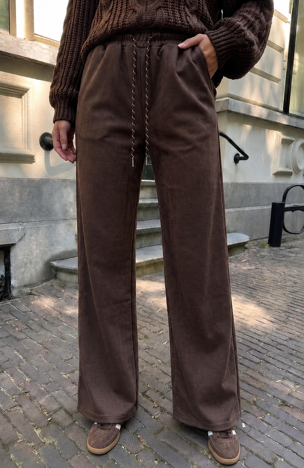 Jogger Suedine Choco – broeken
