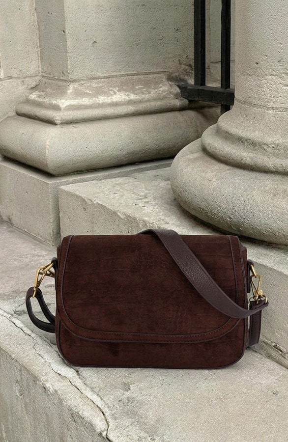 Suedine Schoudertas Choco Bruin – alle accessoires