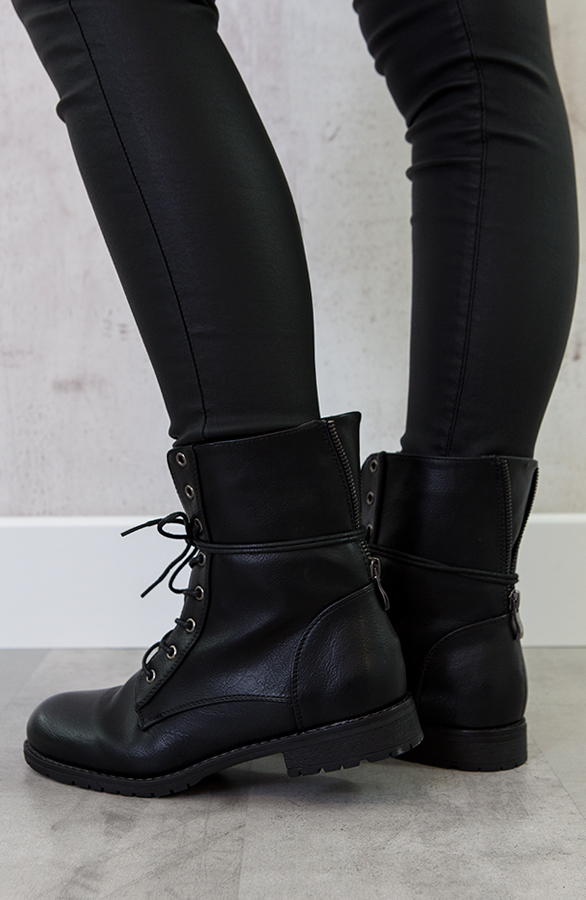 Biker Buckle Zip Boots | Fashionmusthaves.nl